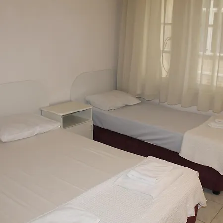 Dm Hotel *