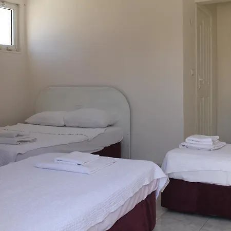 Dm Hotel *