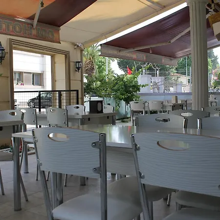 Dm Hotel